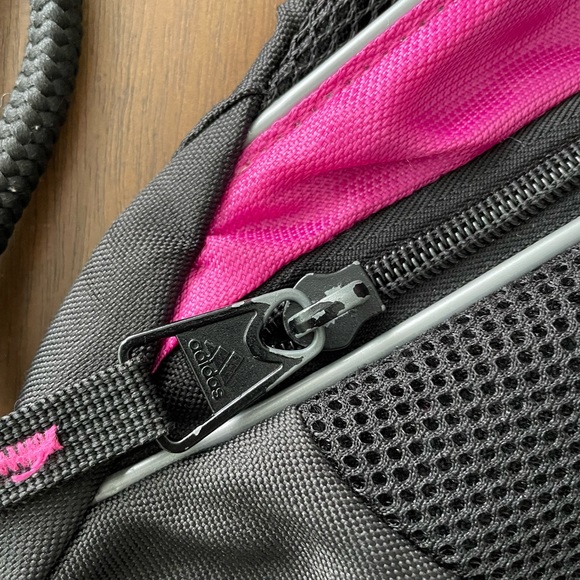 Adidas Drawstring Bag - Picture 8 of 9